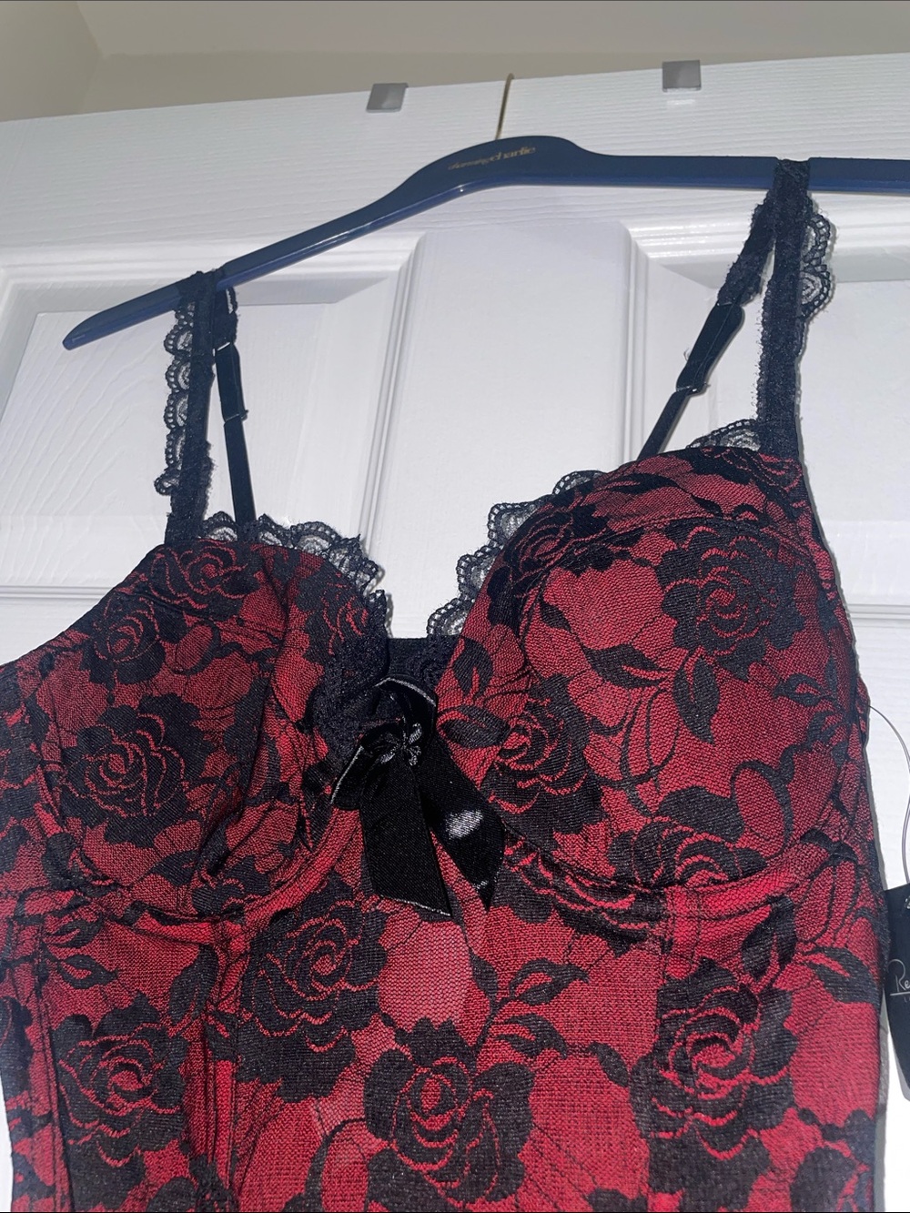 Rene Rofe Red & Black Floral Lace Chemise - Picture 3 of 5